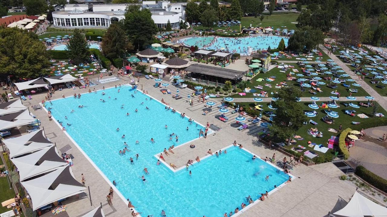 דירות Dunajská Streda Rivapark מראה חיצוני תמונה